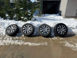 SET Jante Touareg 18 x 8J et25 5 x 112mm + Anvelope Bridgestone iarna CADOU