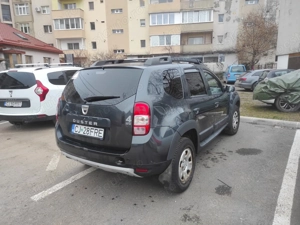 Vând Dacia Duster 4x4 benzina 2016 euro 6 - imagine 4