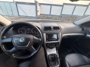Skoda Octavia 2 Facelift 1.6 TDI - imagine 5
