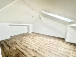 Duplex pe parter cu 3 camere si pod mansardabil - 275 mp de teren - Mosnita  - imagine 16