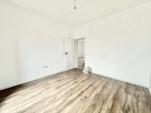 Duplex pe parter cu 3 camere si pod mansardabil - 275 mp de teren - Mosnita  - imagine 8