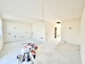 Duplex cu 3 camere - Cartier Asfaltat - Mosnita - imagine 6