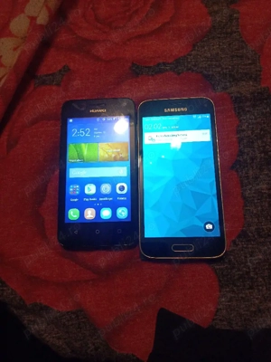 vând telefoane pentru piese 