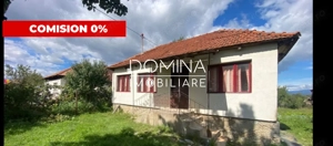 Vânzare casă 2 camere, cu teren 969 mp, situată în Telești