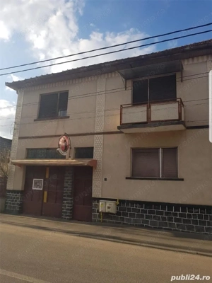 BASARAS vinde casa inchiriata pe 3 ani 800 Euro/luna.