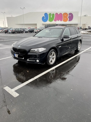BMW Seria 5 520d Luxury Line