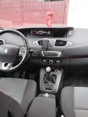 Vând URGENT Scenic 7 locuri  - imagine 4