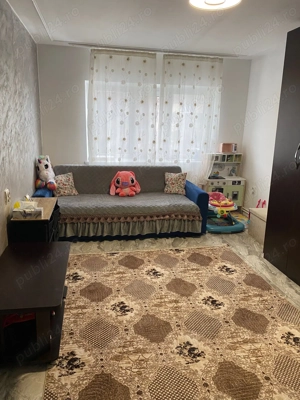 Vând apartament cu 2 camere decomandat  - imagine 2