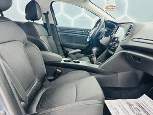 RENAULT MEGANE - imagine 16