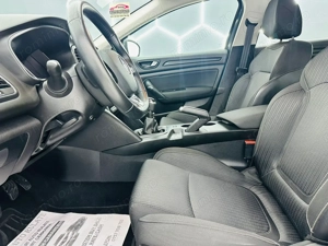 RENAULT MEGANE - imagine 13