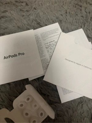 AirPods Pro 2 - imagine 3