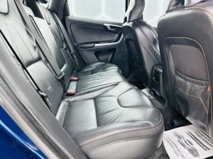 VOLVO Xc-60 - imagine 7