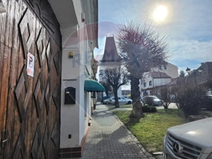 Casă cu 4 camere de vânzare în zona ultracentrala Medias - imagine 8