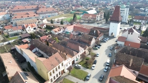 Casă cu 4 camere de vânzare în zona ultracentrala Medias - imagine 4