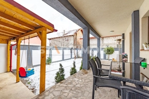 Casa mobilata Central Sanpetru