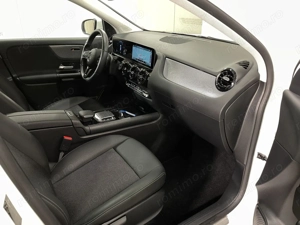 Mercedes-Benz GLA - imagine 9