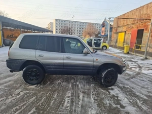 Toyota Rav 4 - imagine 5