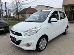 HYUNDAI i10 BENZINA +GPL an 2014 motor 1.1i + GPL Clima .