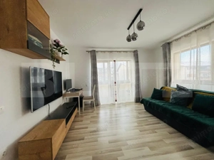 Apartament 3 camere decomandat, parcare inclusă