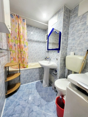 Apartament 2 camere, decomandat, etaj intermediar, aproape de Mall - imagine 4