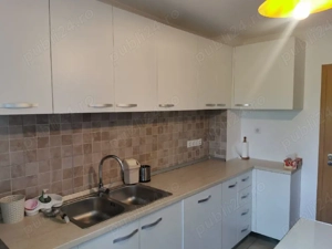 Inchiriez apartament 3 camere, Strada Cugir - imagine 2