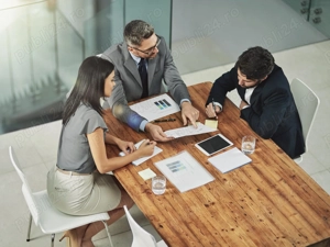 Consultant financiar în asigurări