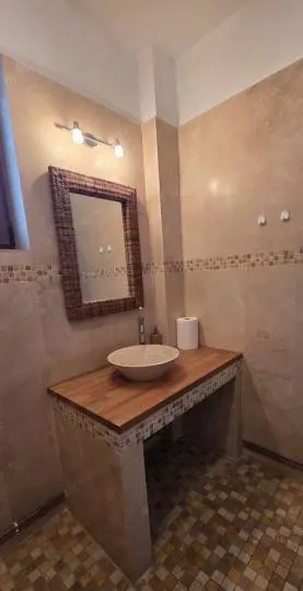 Vila 5 camere zona Alba Iulia centrala si linistita - imagine 9