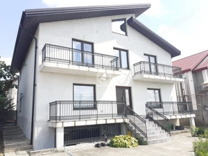 Vila moderna si spatioasa in Letcani