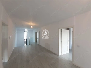 Vila moderna si spatioasa in Letcani - imagine 13