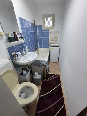 Vând apartament 2cam.conf  semidecomandat ,bloc de 4etaje  - imagine 5