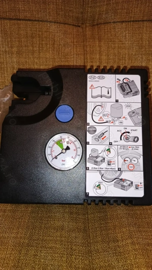 Compresor auto Dunlop (Hyundai, Kia) 12V