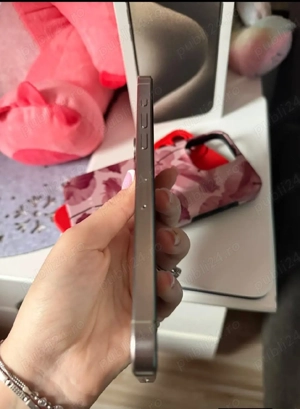 vand iphon 15 Pro Max - imagine 4