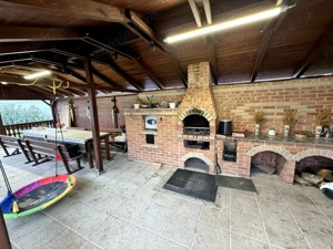 Casa 330 mp cu teren 2300 mp in Santandrei, langa Oradea - imagine 6