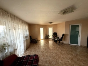 Casa 330 mp cu teren 2300 mp in Santandrei, langa Oradea - imagine 16