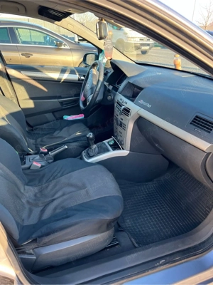 opel astra h  - imagine 3