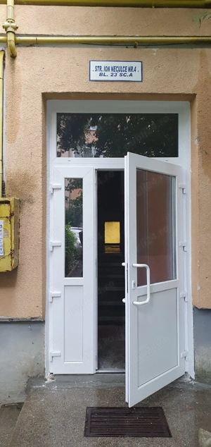 vand apartament zona zamca - imagine 8