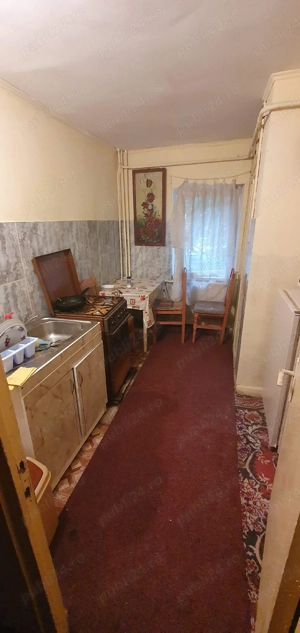 vand apartament zona zamca - imagine 7