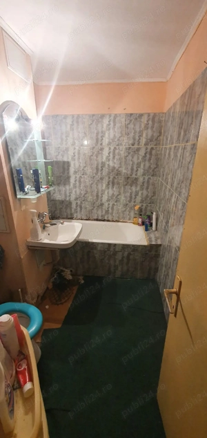 vand apartament zona zamca - imagine 3