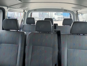 Volkswagen Transporter T5 1.9 TDi 9 locuri  - imagine 7