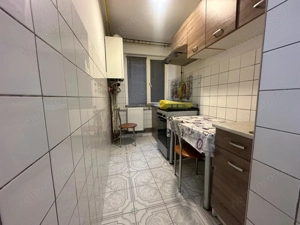 2 camere | etaj 1 | centrala proprie | mobilat si utilat | zona excelenta | - imagine 3