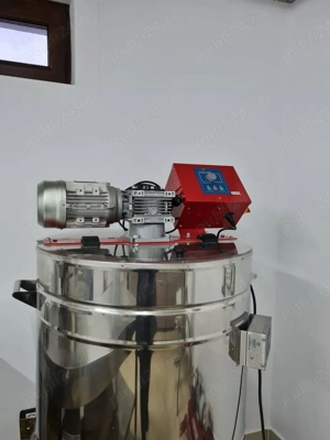 Vând linie de ambalat mierea în borcane Lyson 41 100 lei - imagine 2