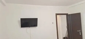 Vând apartament central, complet renovat cu centrală proprie