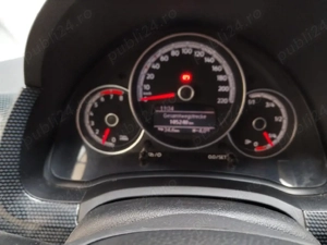 Vând vw up benzina
