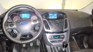 Ford Focus 1.6 TDCI,Titanium, xenon, GPS, manuala - imagine 6