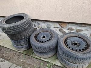 Vând 4 jante  de tabla  cauciucuri 205 60 16+ 4 cauciucuri  205 60 16