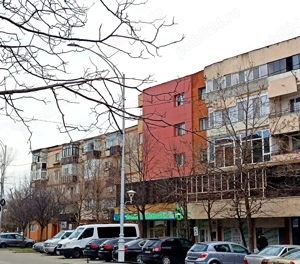 SCHIMB apartament cu 3 camere decomandat 