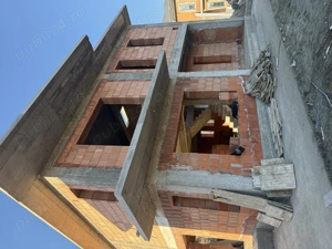 Casa noua pe strada visina aproape de piata centrala  - imagine 9