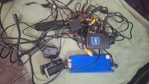 Vând  hands-free Parrot