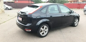 Ford focus 1.6 benzina 101 cp 2009 - imagine 7