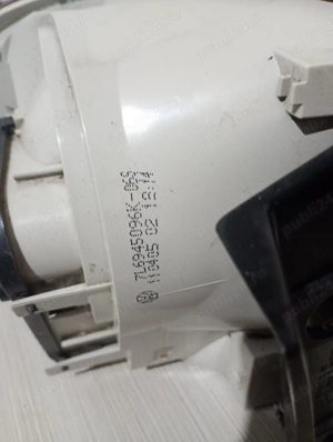 Lampa stop dreapta spate / tripla VW TOUAREG 7L 2002 - 2010 - imagine 2